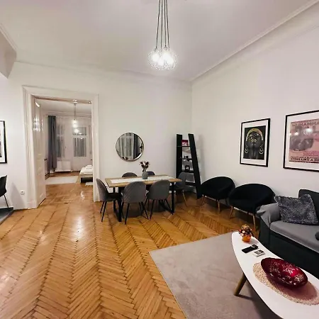 Judit Apartman Apartment